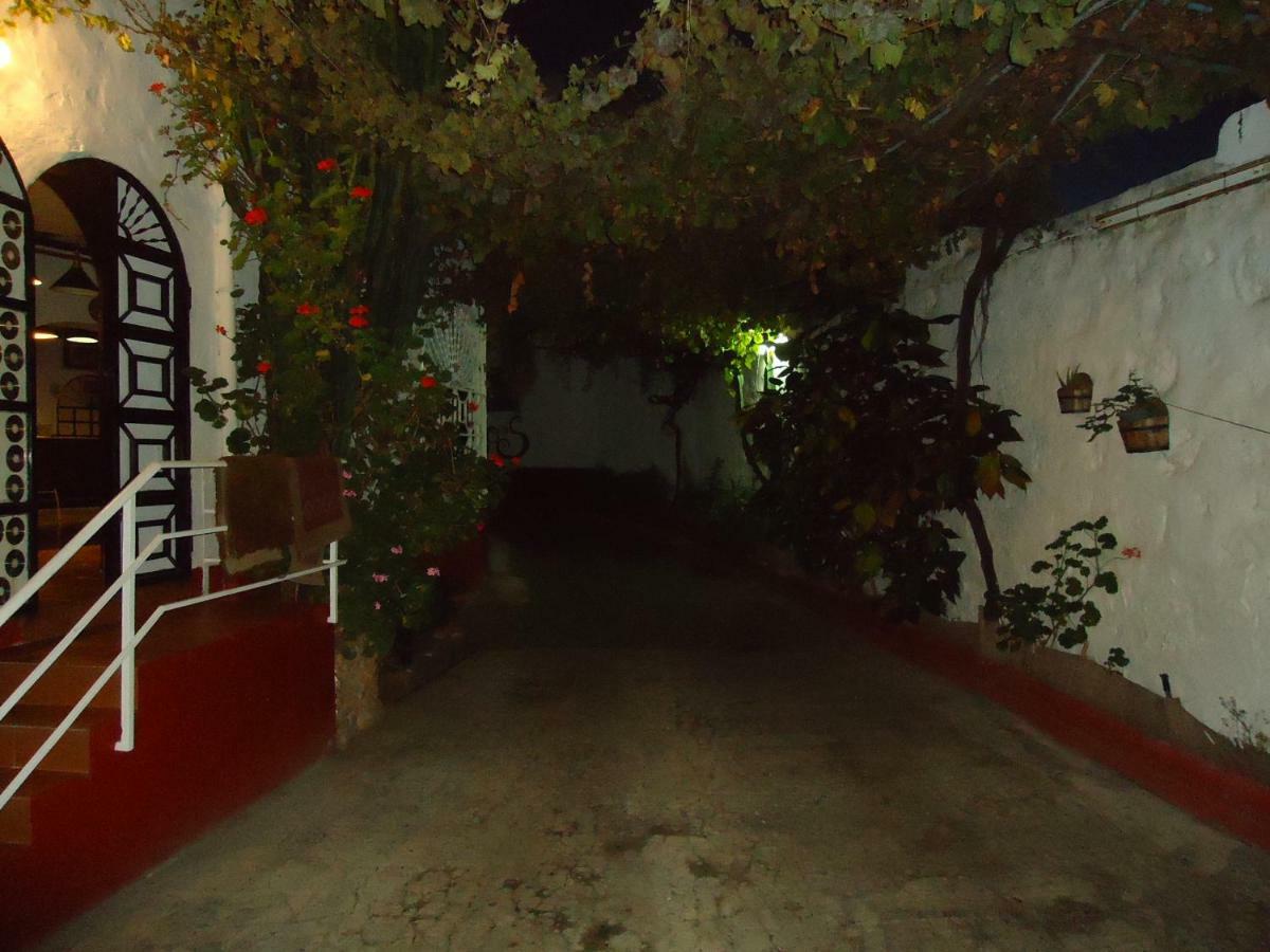 Residencia Los Conejos - Bike & Motorbike Las Palmas de Gran Canaria Exteriör bild