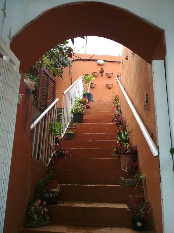 Residencia Los Conejos - Bike & Motorbike Las Palmas de Gran Canaria Exteriör bild